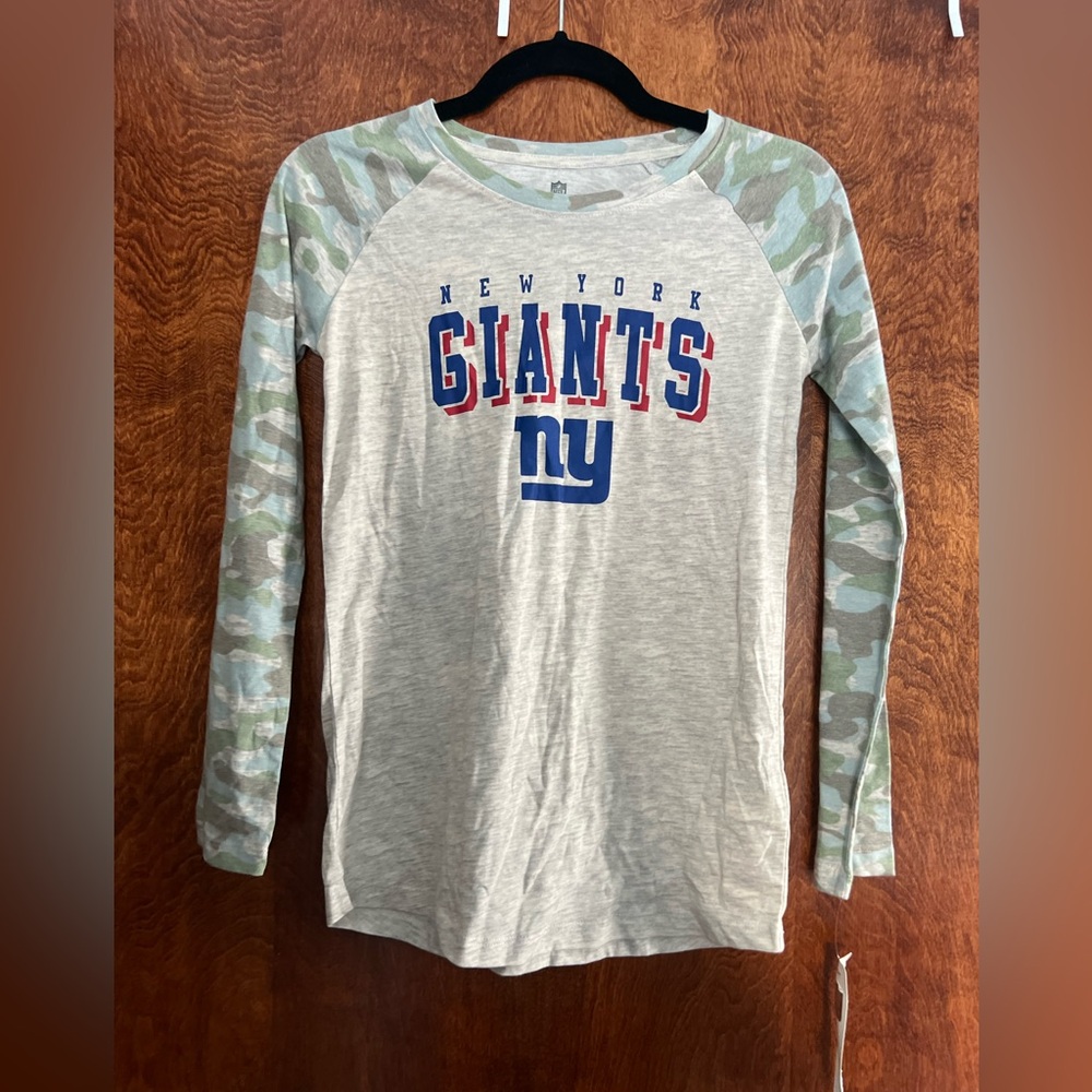 NFL‎ New York Giants Kids Long Sleeve Shirt - Gray and Green Camo